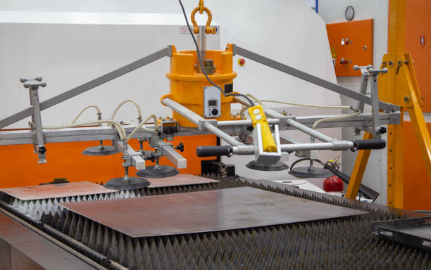 istock Vacuum metal sheet lifter 1089733594