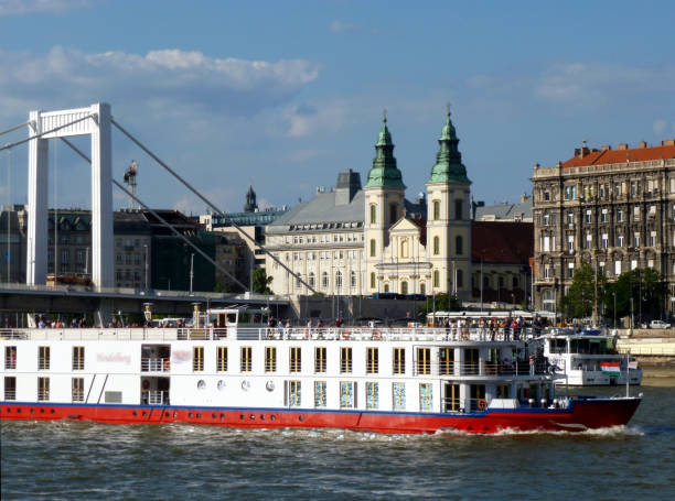 istock Budapest cityscape & panoramic view of the Danube. 1089760944