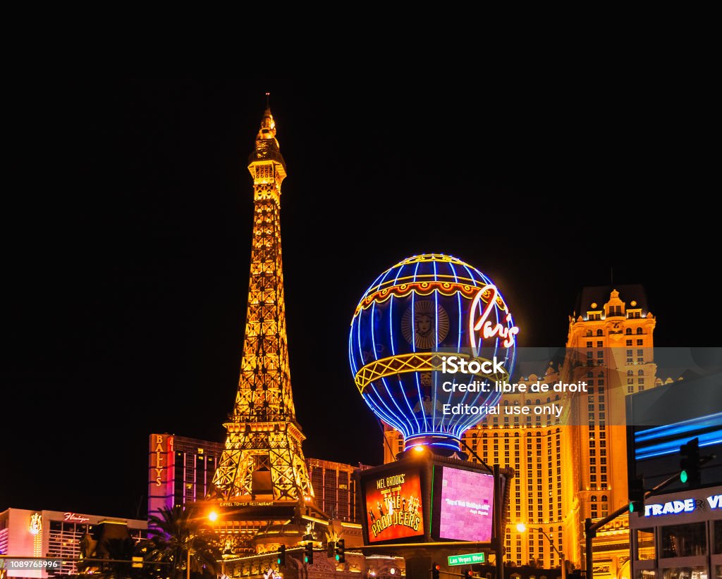 Wieża Eiffla Nocą W Las Vegas Nevada Stany Zjednoczone - zdjęcia