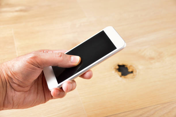istock callling a parquet installer or a carpenter 1089768242