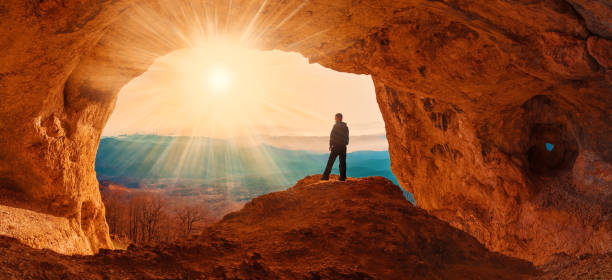 istock A man in mainsails and caves, sunset 1089800668