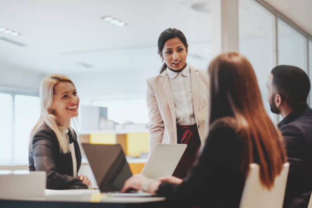 istock Business people working in the office 1089812984