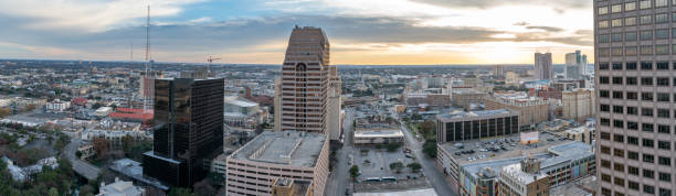 istock Panoramic View of Downtown San Antonio During a Cloudy Winter Morning 1089814038
