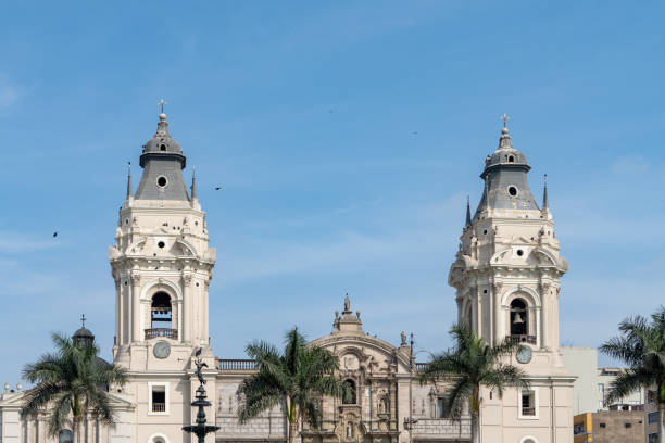 istock Plaza San Martin, Lima 1089842070