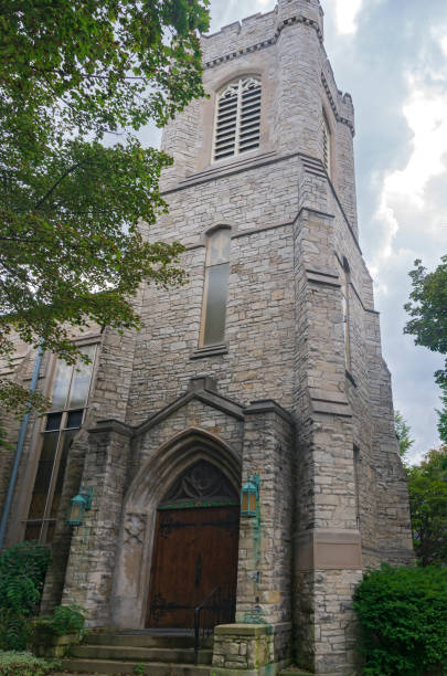 istock Church Corner and Tower in Milwaukee Wisconsin 1089848298