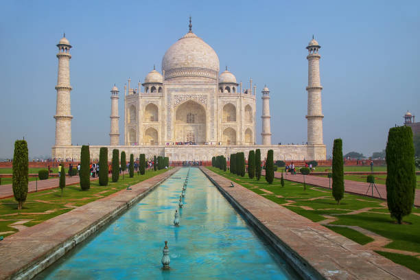 istock Taj Mahal with reflecting pool in Agra, Uttar Pradesh, India 1089860958