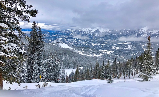 Esquí en Big Sky, Montana photo