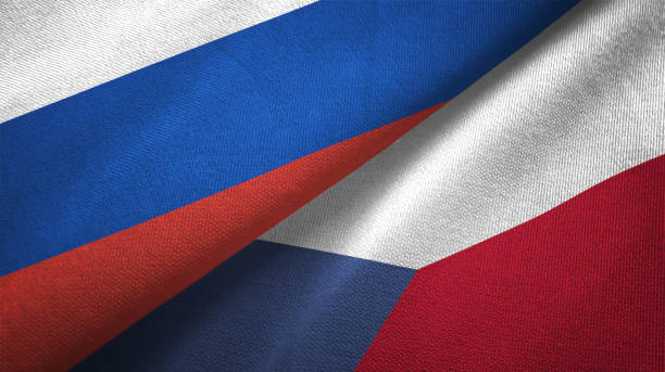 tschechien und russland zwei fahnen zusammen realations textil tuch stoff textur - tschechische flagge stock-fotos und bilder