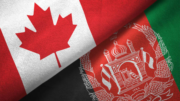 アフガニスタン、カナダ 2 つのフラグ一緒に realations 繊維布の生地テクスチャ - flag of afghanistan ストックフォトと画像