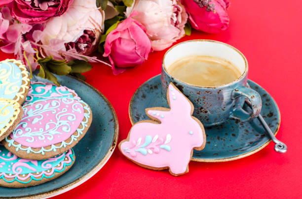 istock Easter homemade gingerbread on red background 1090031856