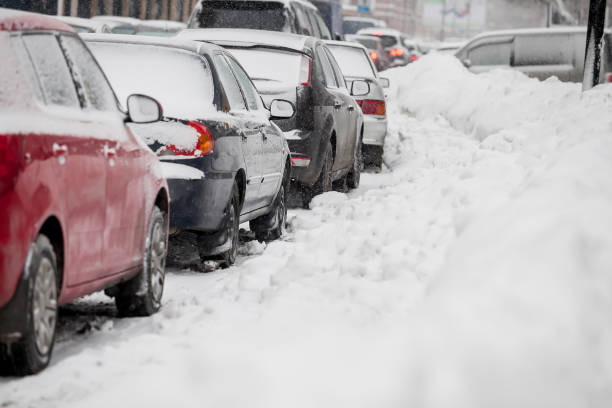 istock Cars covered with fresh white snow 1090038688