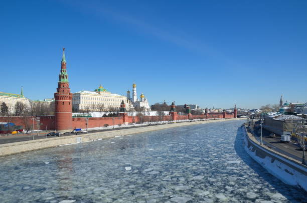 istock The Moscow Kremlin and Moscow-river on a Sunny spring day, Russia 1090048044