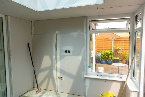 istock Plasterboard walls of a conservatory ready for plastering. 1090088138