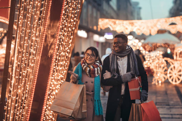 istock Christmas Shopping 1090097164