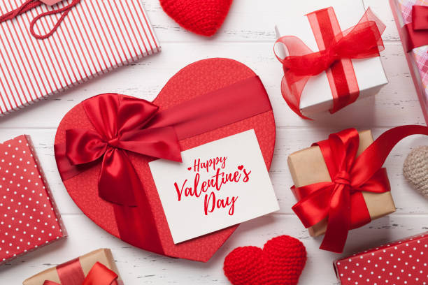 istock Valentine's day greeting card 1090112354