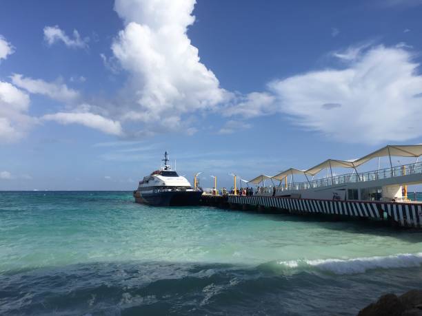 istock Mexico Cozumel Summer Playa del Carmen pier 1090126932