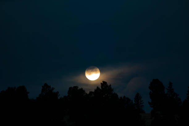 istock Blood of Christ Mountain Moonset 1090158292