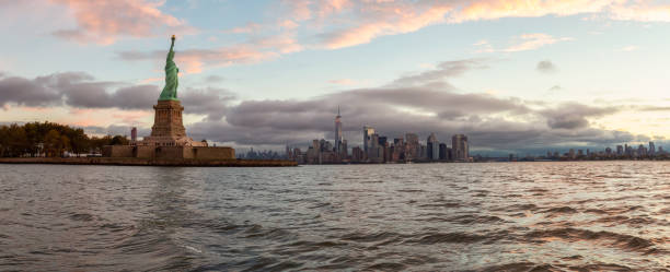 istock Statue of Liberty Sunrise 1090177216