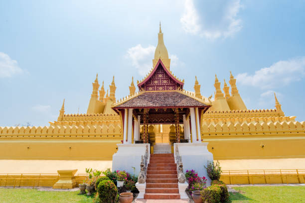 istock Beautiful Architecture at Pha That Luang Temple in Vientiane, Laos 1090386076