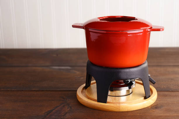 istock red cast iron fondue pot 1090452840