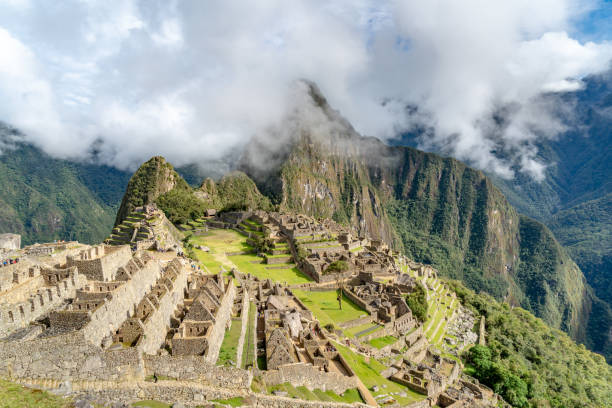 istock Machu Picchu In Peru 1090523066