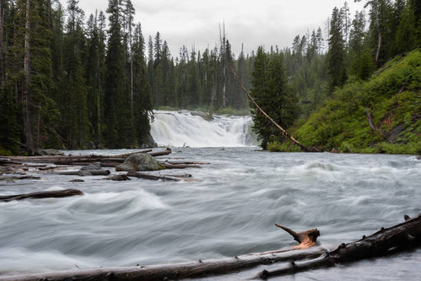 istock Long Exposure of Lewis Falls 1090549044