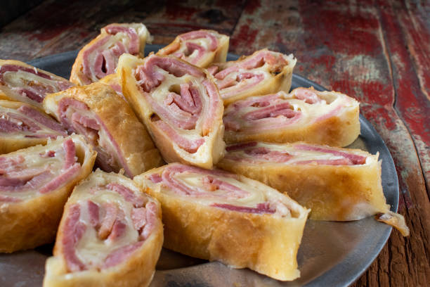 istock Ham and cheese spiral slices 1090613228