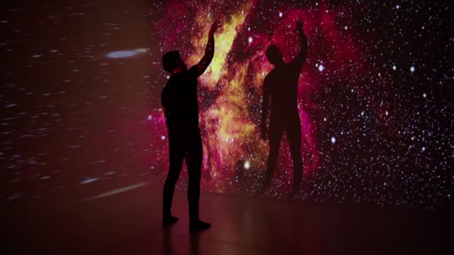 Space projection upon a male dancer