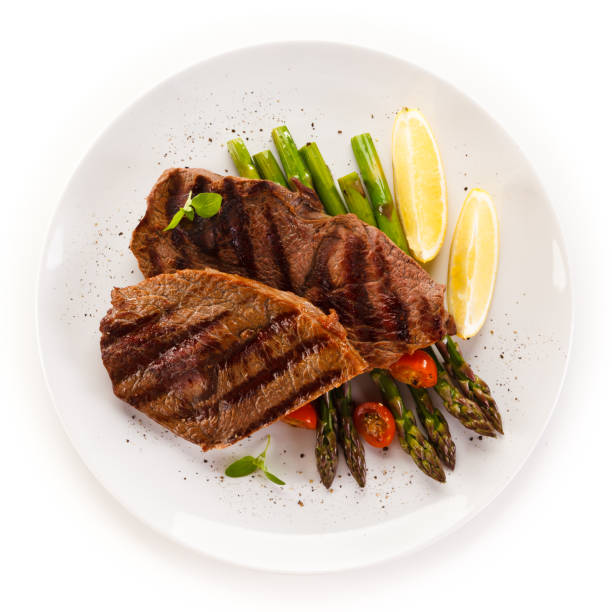 grilled steak with asparagus - steak filet mignon meat fillet imagens e fotografias de stock