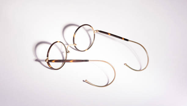 istock Vintage glasses isolated 1090875282