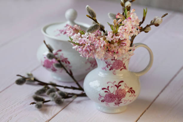 istock Nostalgic Still Life With Pink Flower 1090902768