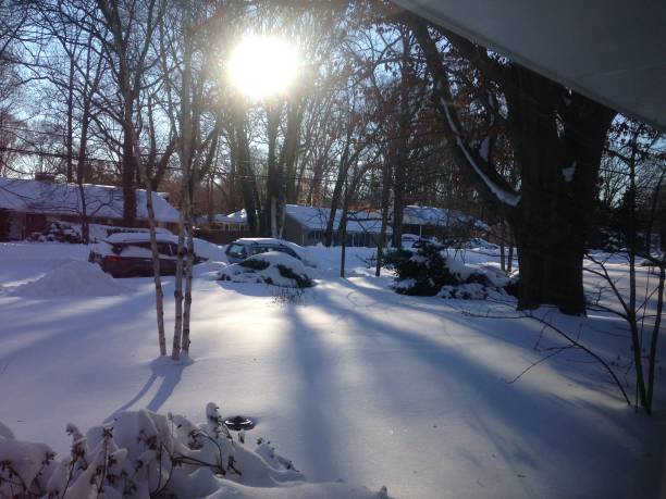 istock Snowy day of housing Front Yard 1090912280