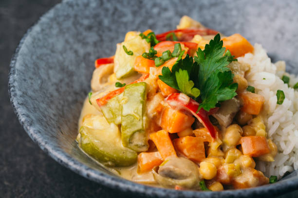 istock Vegan Curry in served with rice 1090942594