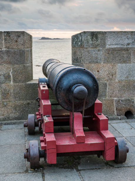 istock Cannon on the wall of Saint Malo 1090967206