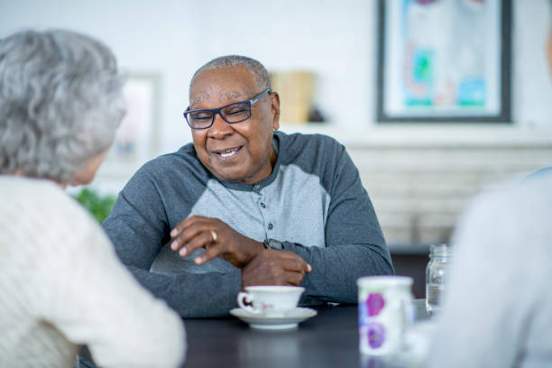 istock Seniors Man Talking With Friend 1090975602