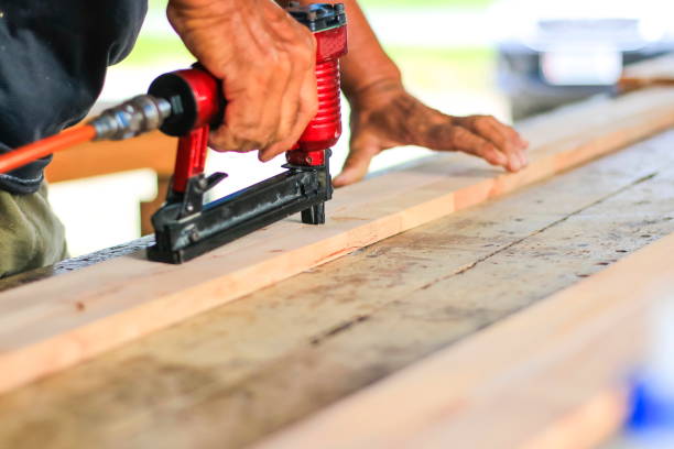 istock Carpenters are using tools with wood working furniture. 1091154818