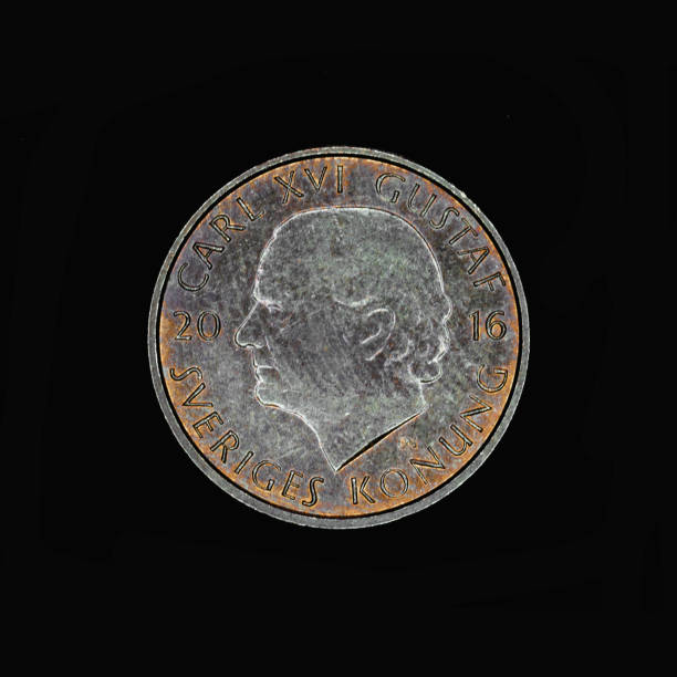 one swedish krona on black background - king of sweden imagens e fotografias de stock