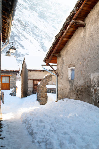 istock Village of Bonneval-sur-Arc 1091209090