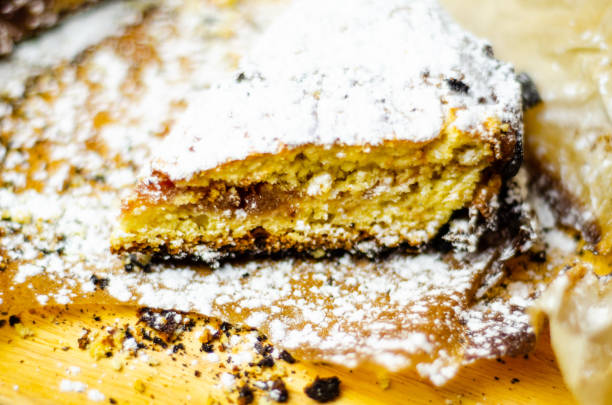 istock closeup on a crumb cake stuffed with strawberry marmalade 1091270698