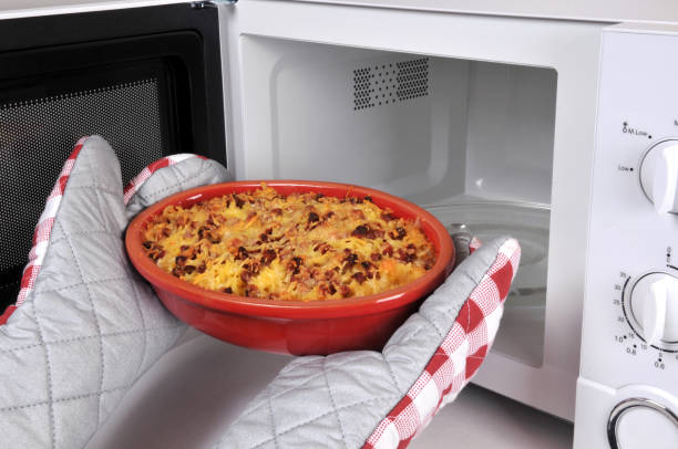 istock Output of a dish from the microwave 1091296090