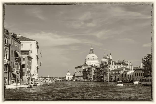 istock Venice Grand Canal view, vintage postcard style 1091297570