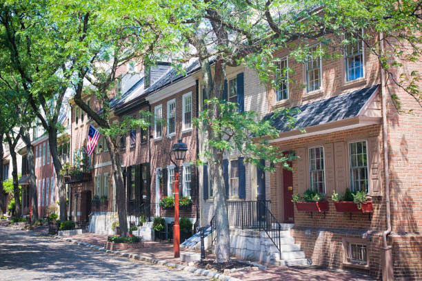 istock Row of Townhouses 1091376648