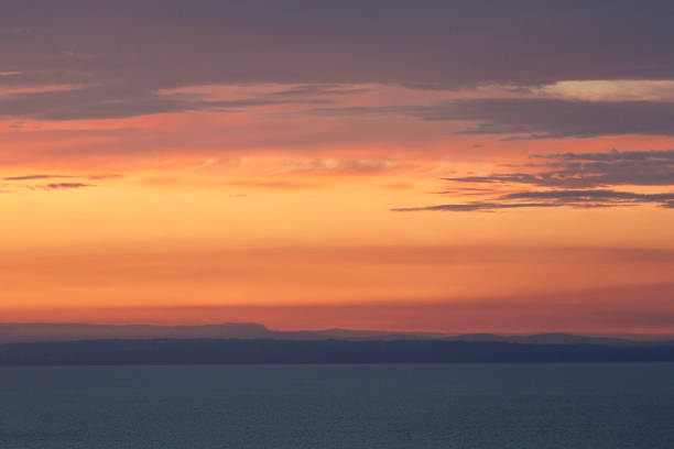 istock Rhossili Bay Sunset - Gower 1091389882