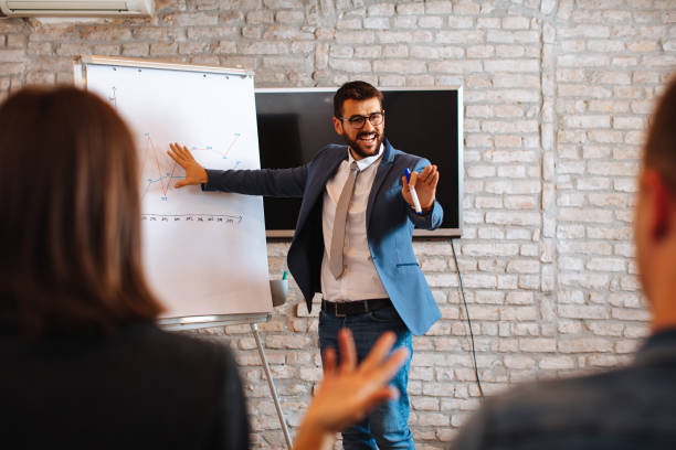istock Business man making a presentation at office. 1091407104