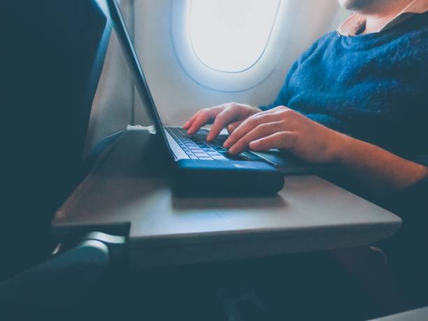 istock BUSINESS CASUAL TRIP 1091413428