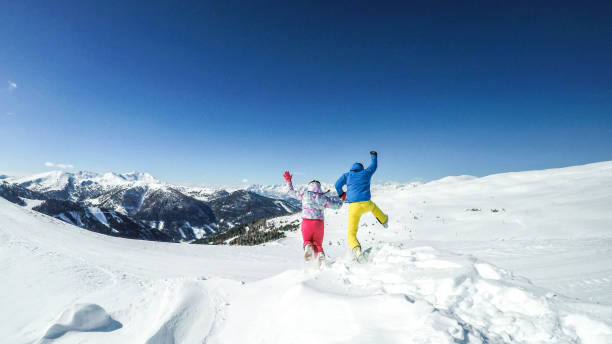 austria - skok śniegu - mountain freedom european alps austria zdjęcia i obrazy z banku zdjęć