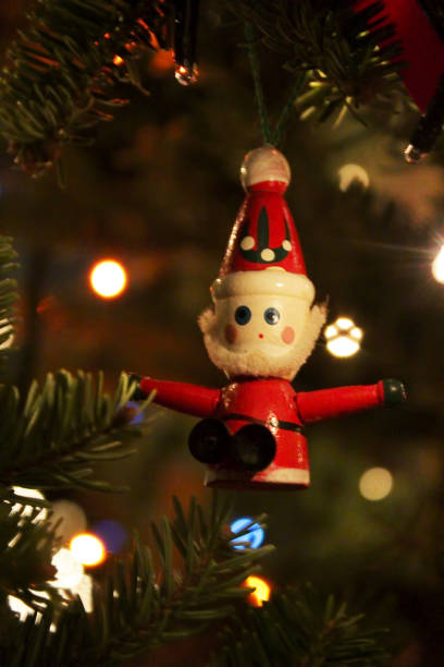 istock Christmas tree wooden toy 1091465200