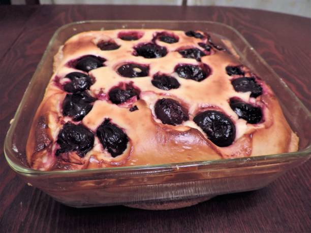 Cheesecake with cherries