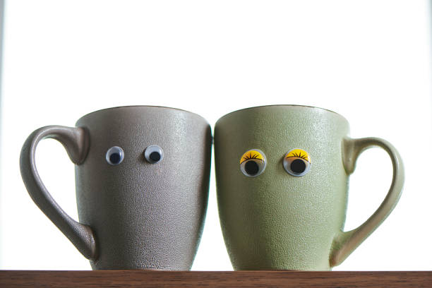 istock Funny Coffee Cup Couple 1091485126
