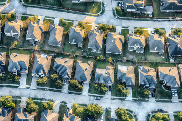 istock Suburban Home Aerial 1091532492